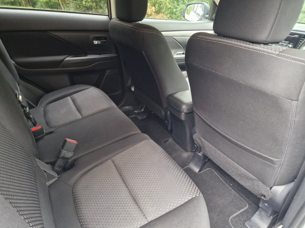 Used Mitsubishi Outlander 2017 for sale - 76323176: Photo 26
