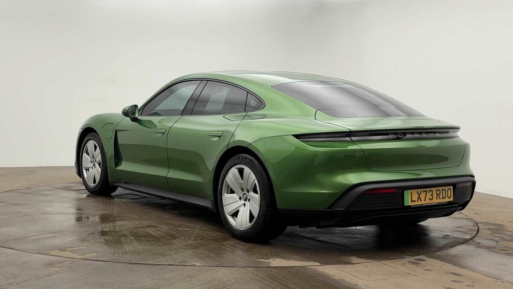 Used Porsche Taycan 2023 for sale - 76604799: Photo 3