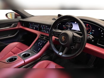 Used Porsche Taycan 2022 for sale - 76459317: Photo