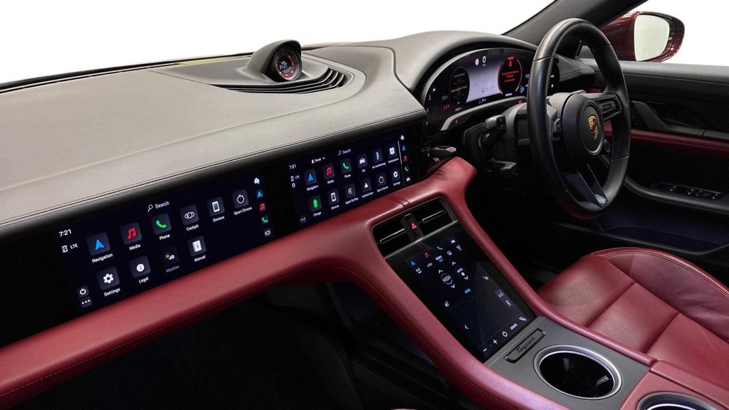 Used Porsche Taycan 2022 for sale - 76459317: Photo 4