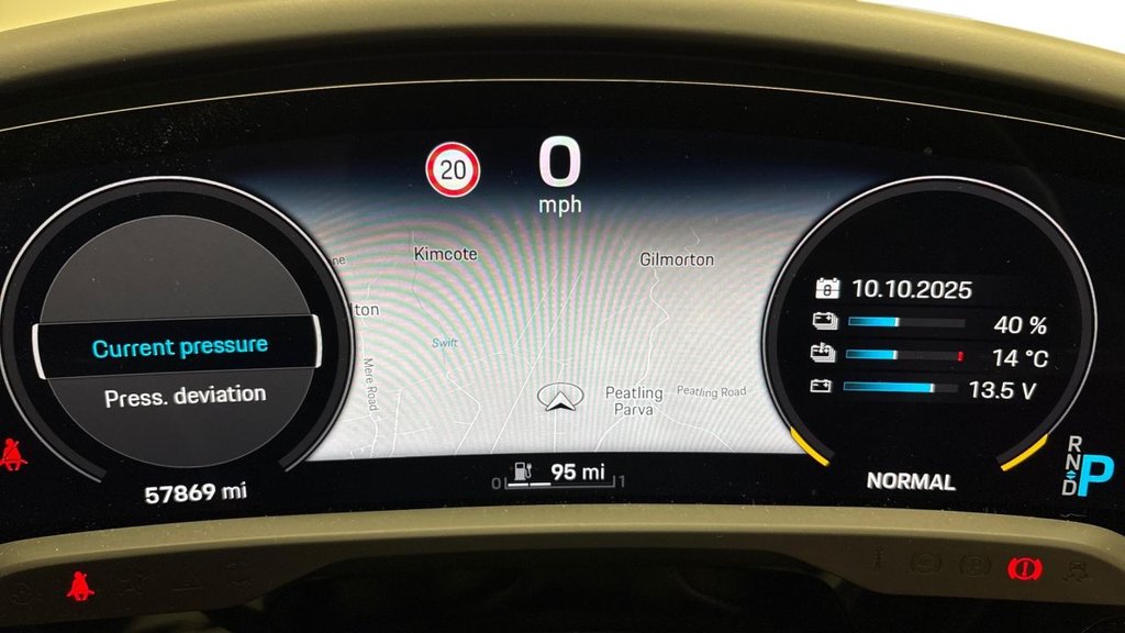 Used Porsche Taycan 2022 for sale - 76459317: Photo 6