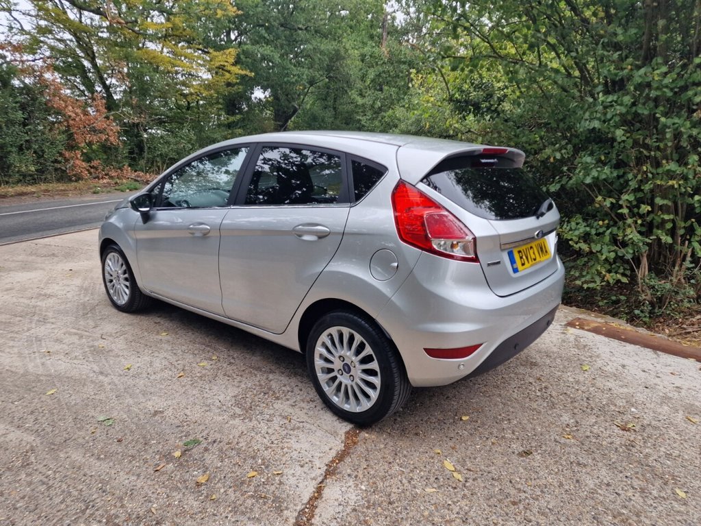 Used Ford Fiesta 2013 for sale - 76323075: Photo 10