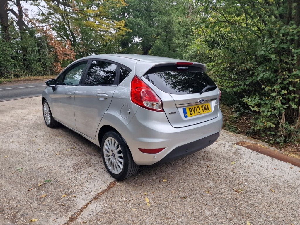 Used Ford Fiesta 2013 for sale - 76323075: Photo 11