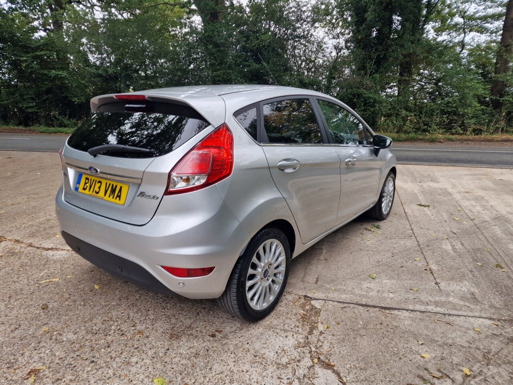 Used Ford Fiesta 2013 for sale - 76323075: Photo 15