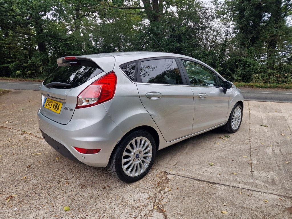 Used Ford Fiesta 2013 for sale - 76323075: Photo 16