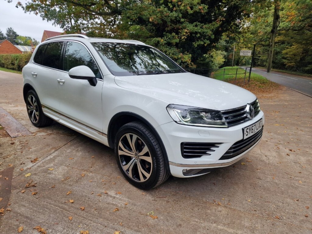 Used Volkswagen Touareg 2017 for sale - 76323168: Photo 1