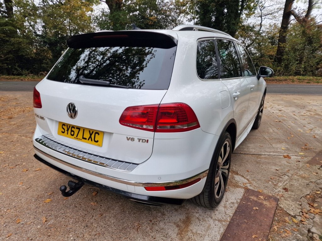 Used Volkswagen Touareg 2017 for sale - 76323168: Photo 14