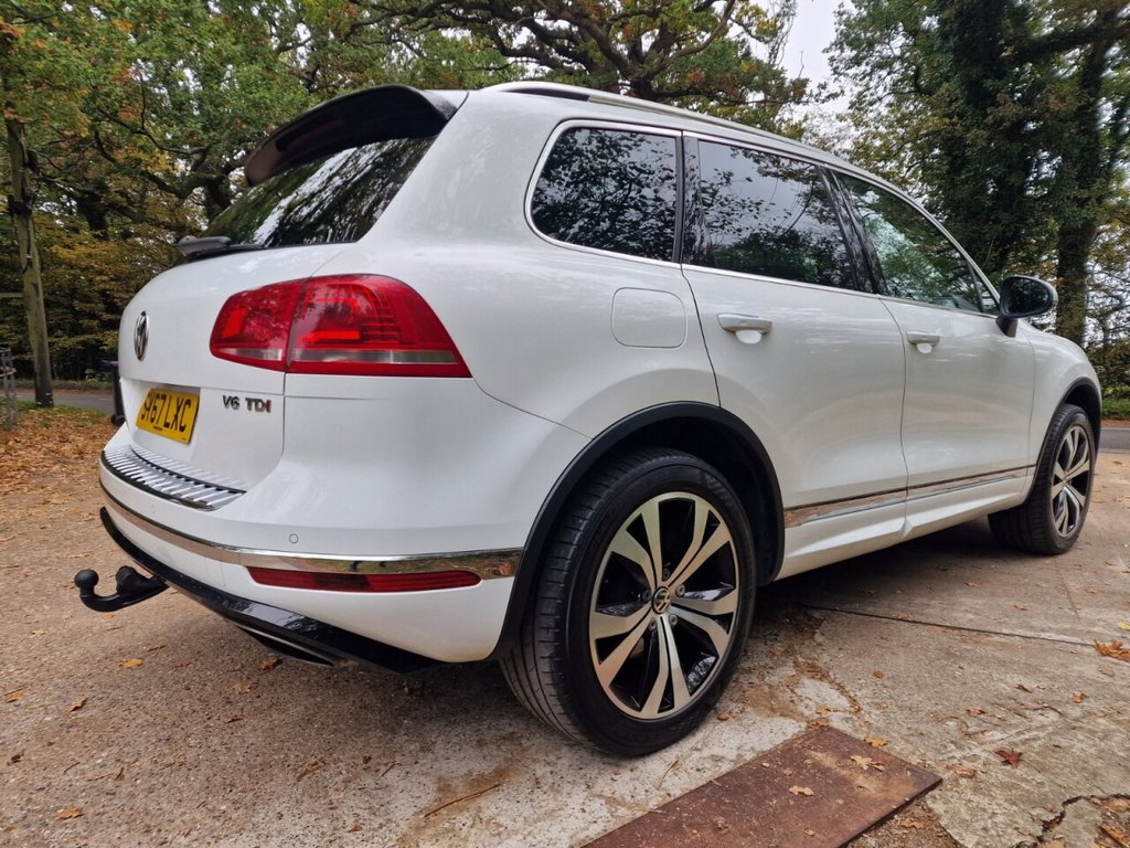 Used Volkswagen Touareg 2017 for sale - 76323168: Photo 16