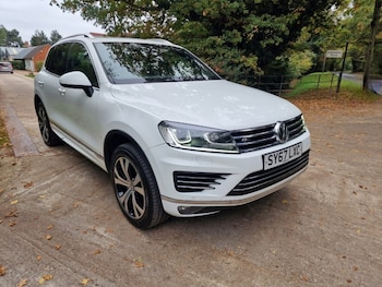 Used Volkswagen Touareg 2017 for sale - 76323168: Photo