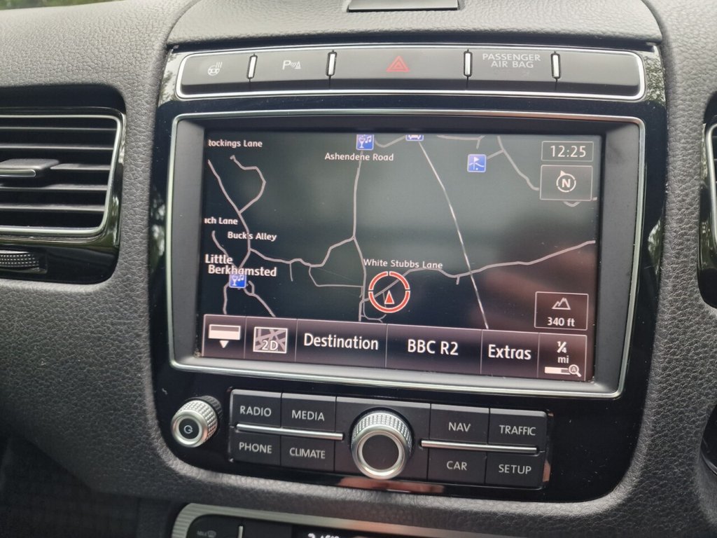 Used Volkswagen Touareg 2017 for sale - 76323168: Photo 38