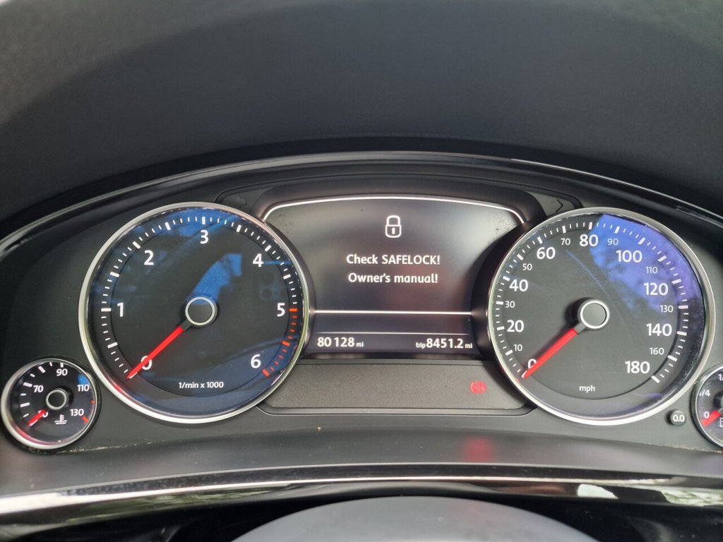 Used Volkswagen Touareg 2017 for sale - 76323168: Photo 41