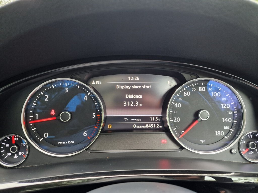 Used Volkswagen Touareg 2017 for sale - 76323168: Photo 42