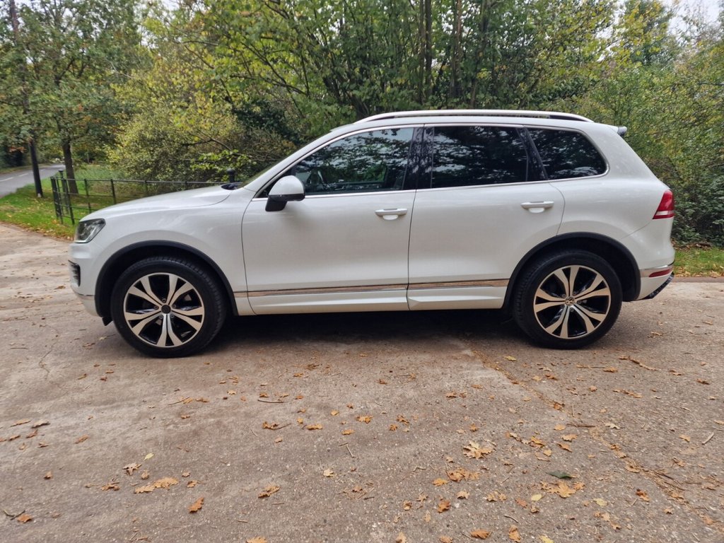Used Volkswagen Touareg 2017 for sale - 76323168: Photo 9