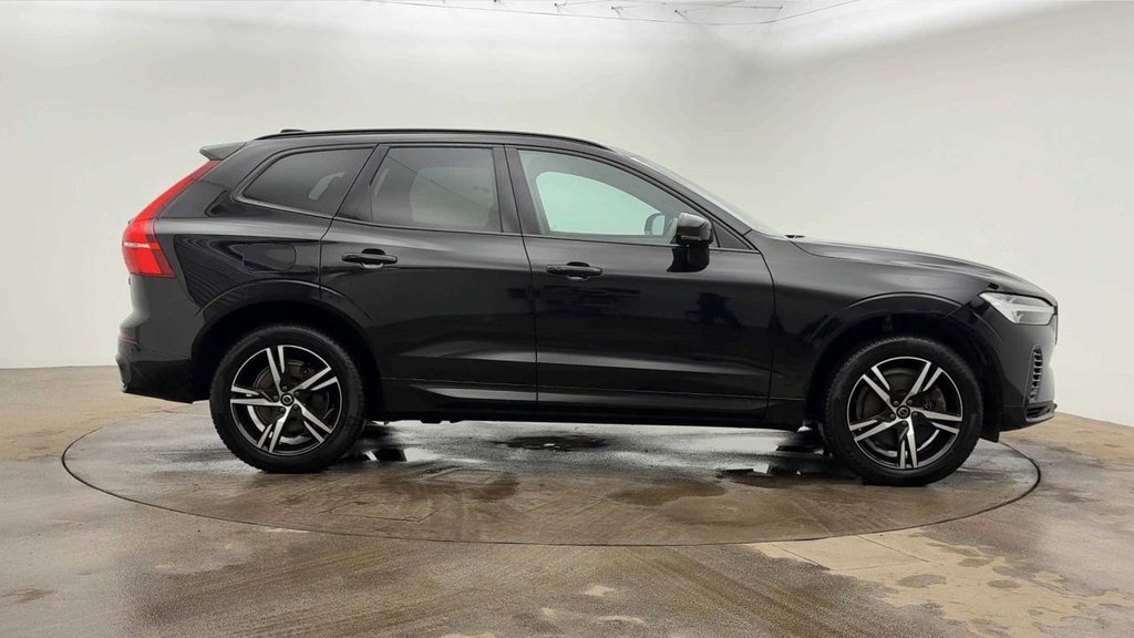 Used Volvo XC60 2022 for sale - 76642689: Photo 3