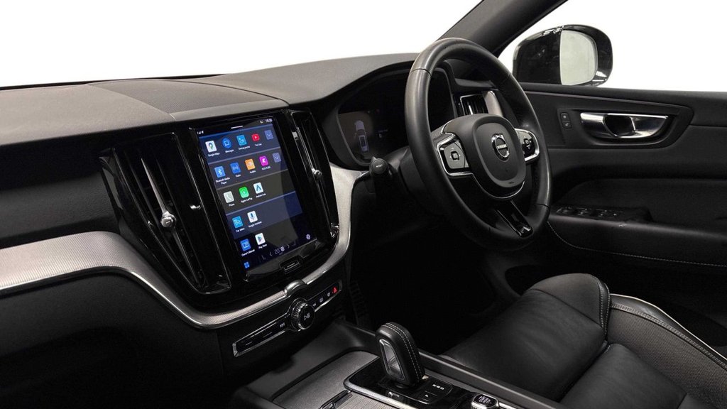 Used Volvo XC60 2022 for sale - 76642689: Photo 5