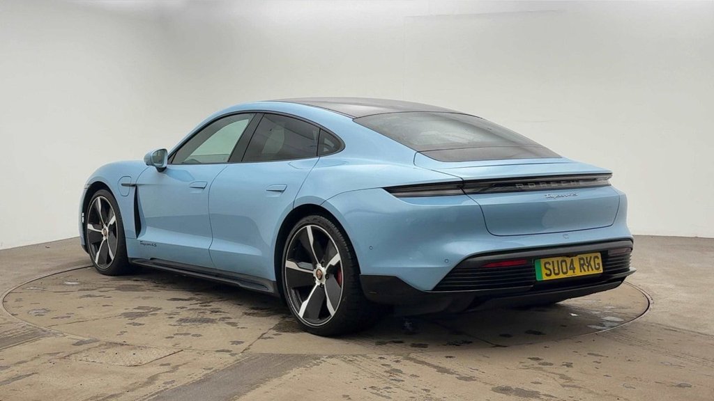 Used Porsche Taycan 2020 for sale - 76510253: Photo 2