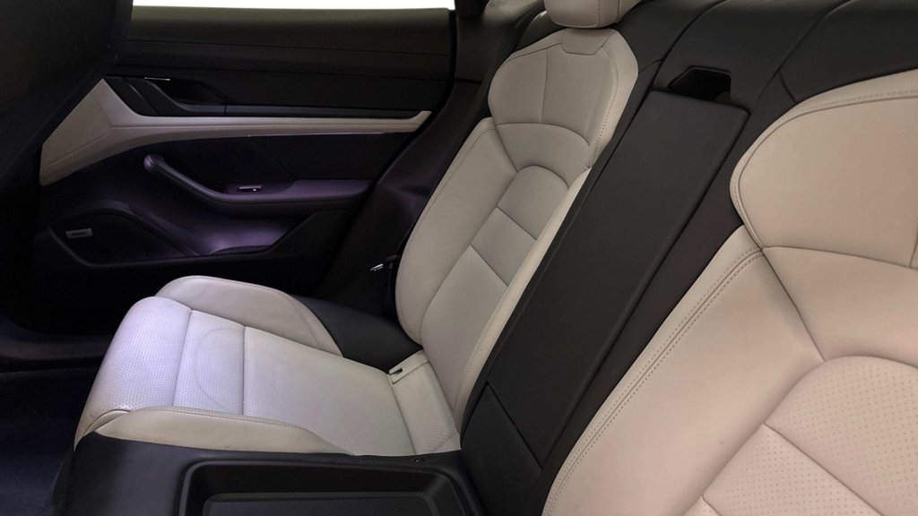 Used Porsche Taycan 2022 for sale - 76539654: Photo 6