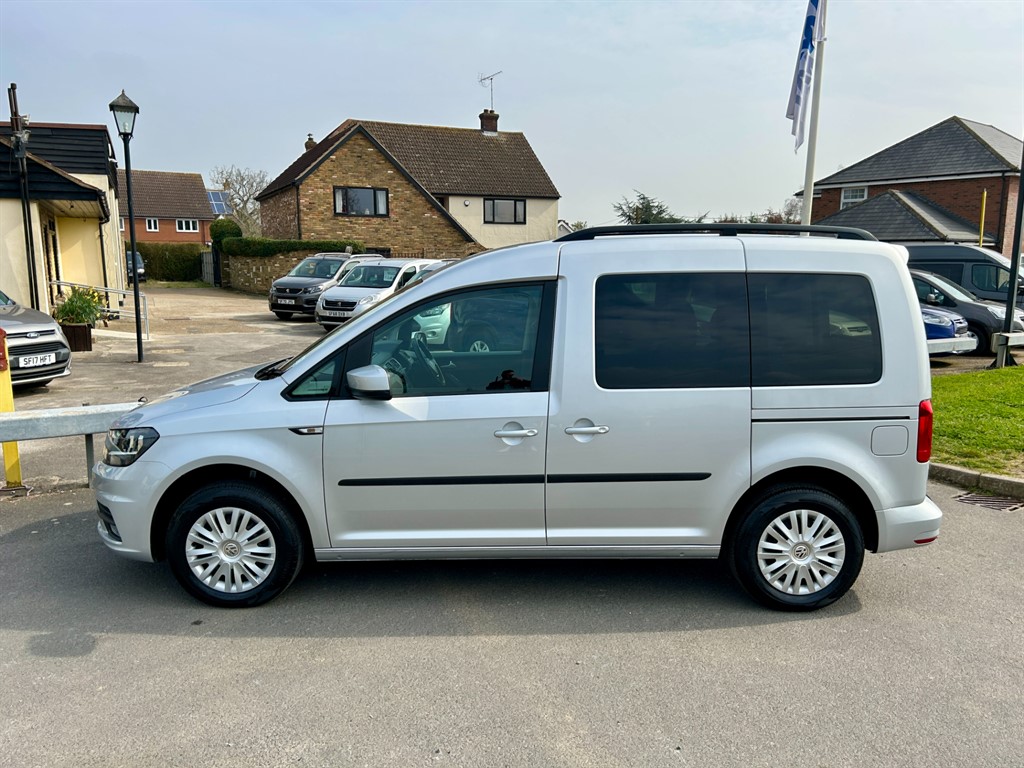 Used Volkswagen Caddy Life 2020 for sale - 77988870: Photo 15