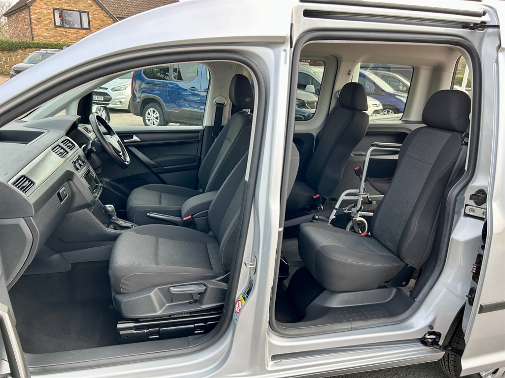 Used Volkswagen Caddy Life 2020 for sale - 77988870: Photo 22