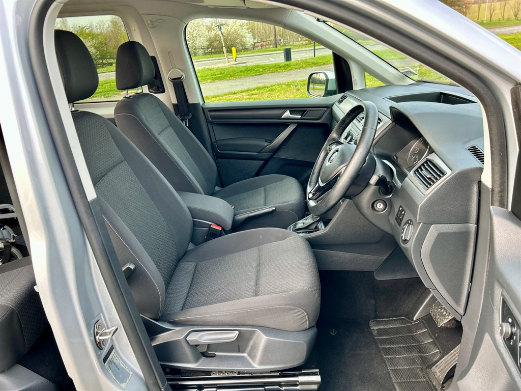 Used Volkswagen Caddy Life 2020 for sale - 77988870: Photo 28