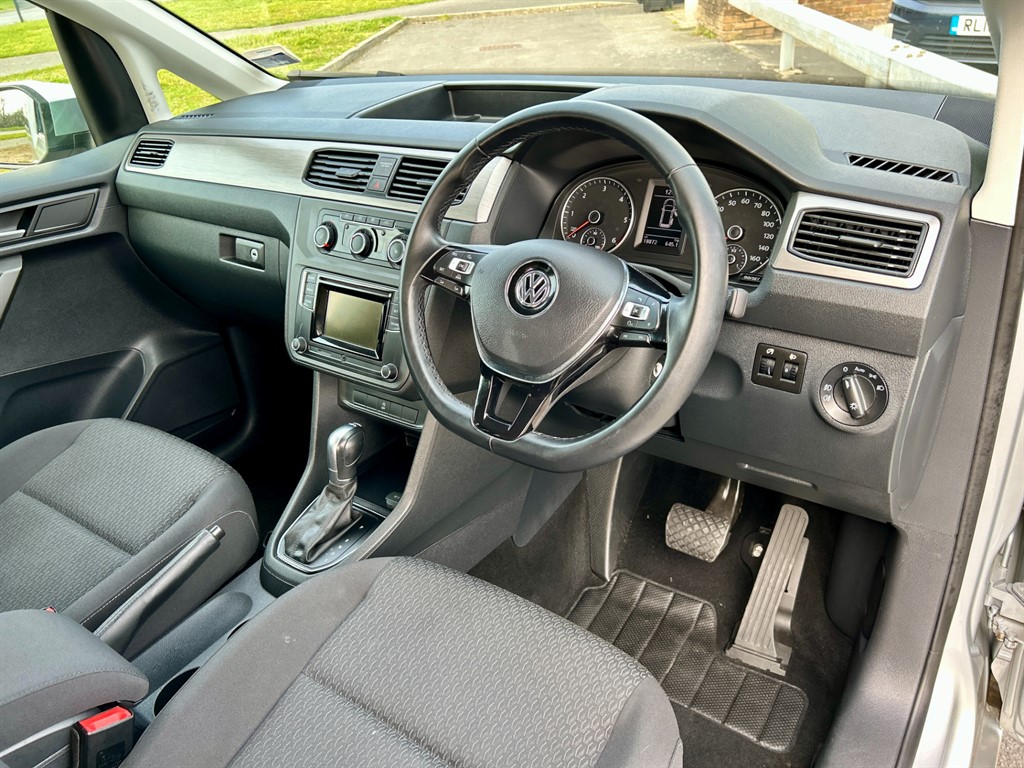 Used Volkswagen Caddy Life 2020 for sale - 77988870: Photo 29