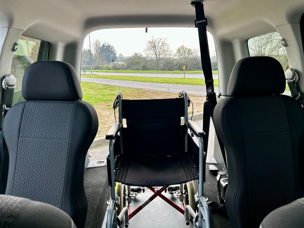 Used Volkswagen Caddy Life 2020 for sale - 77988870: Photo 9