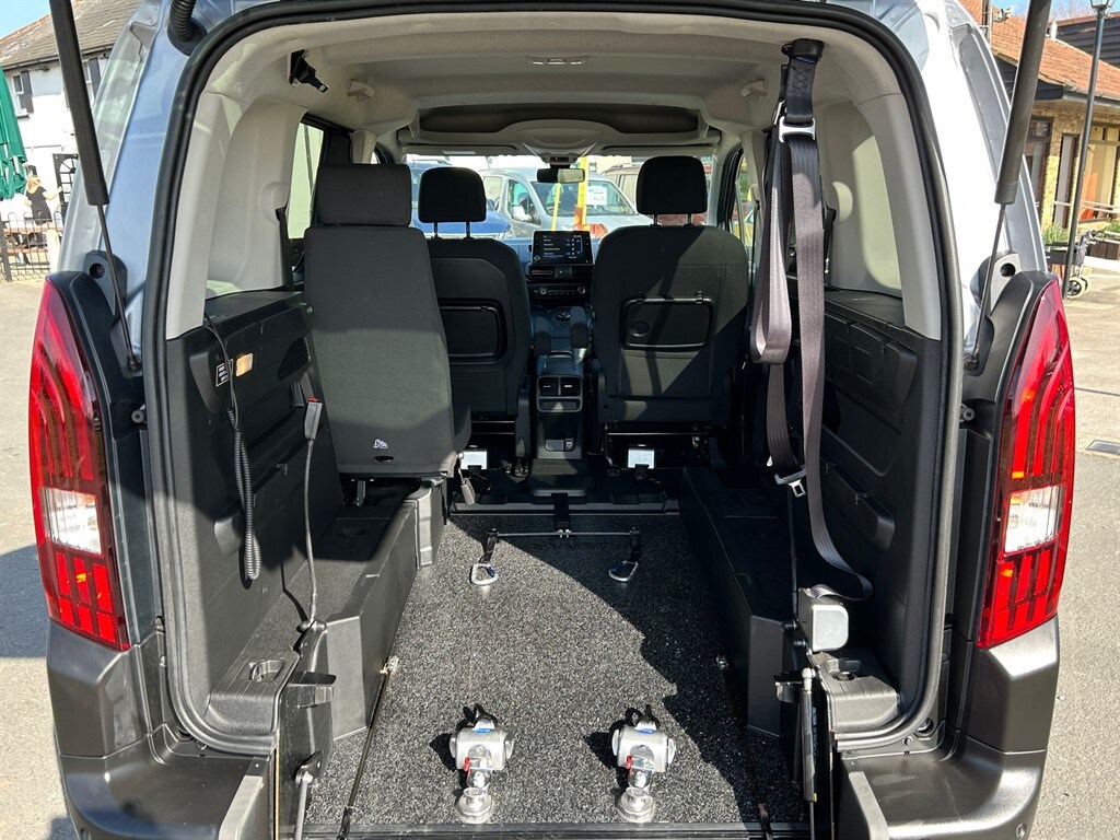 Used Peugeot Rifter 2021 for sale - 77691225: Photo 6