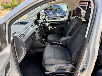 Used Volkswagen Caddy Life 2021 for sale - 78963640: Photo