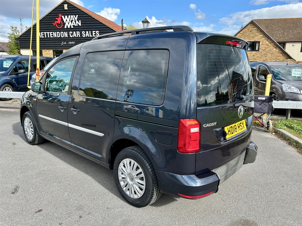 Used Volkswagen Caddy Maxi Life 2018 for sale - 77691230: Photo 13