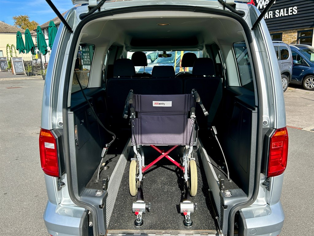 Used Volkswagen Caddy Maxi Life 2020 for sale - 77691214: Photo 21