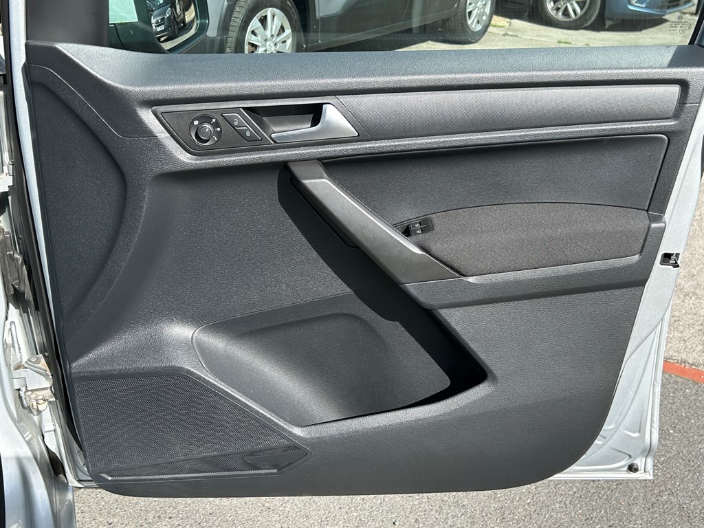 Used Volkswagen Caddy Maxi Life 2020 for sale - 77691214: Photo 25