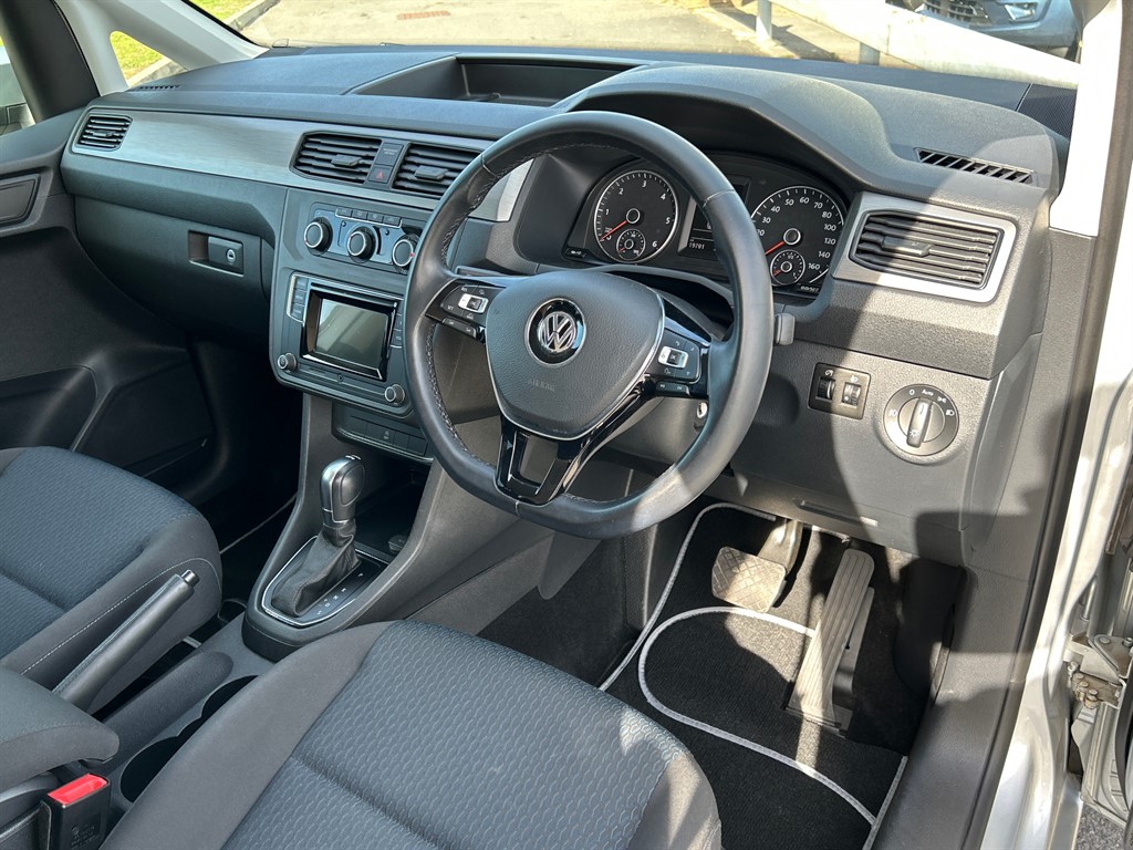 Used Volkswagen Caddy Maxi Life 2020 for sale - 77691214: Photo 26