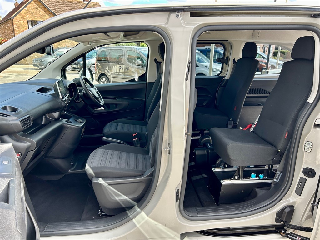 Used Vauxhall Combo Life 2020 for sale - 77691192: Photo 24