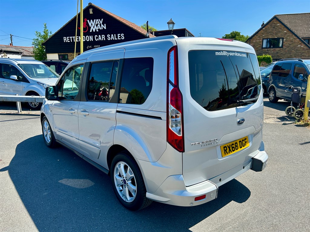 Used Ford Tourneo Connect 2018 for sale - 77691212: Photo 17