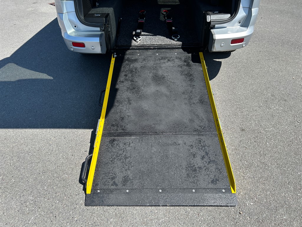 Used Ford Tourneo Connect 2018 for sale - 77691212: Photo 2