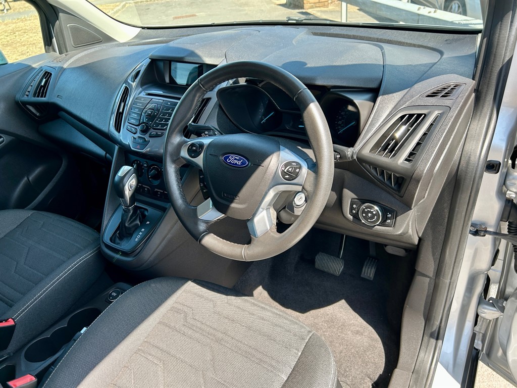 Used Ford Tourneo Connect 2018 for sale - 77691212: Photo 30