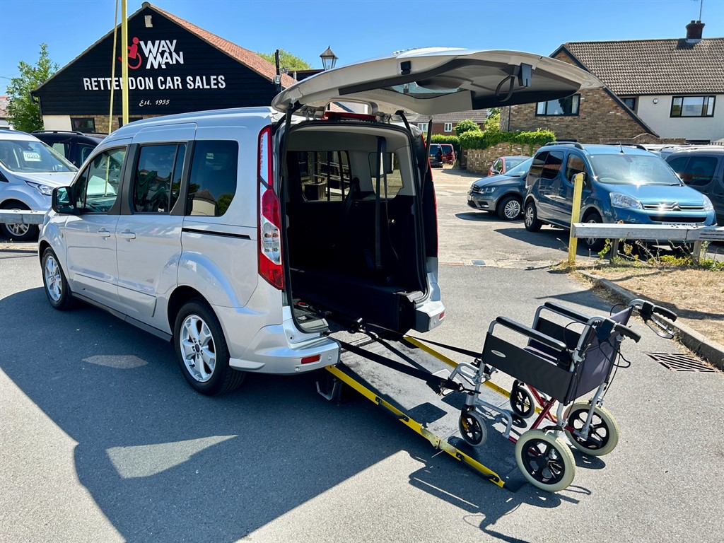 Used Ford Tourneo Connect 2018 for sale - 77691212: Photo 6