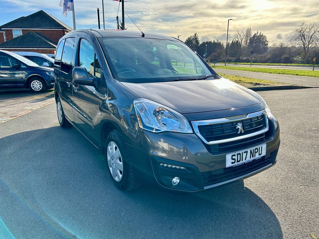 Used Peugeot Partner Tepee 2017 for sale - 77691182: Photo 10