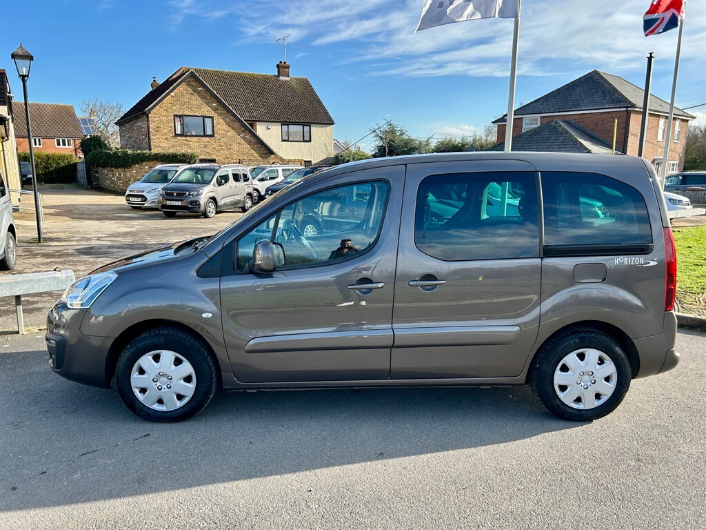 Used Peugeot Partner Tepee 2017 for sale - 77691182: Photo 16