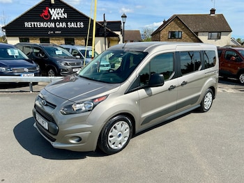 Used Ford Tourneo Connect 2017 for sale - 78094890: Photo