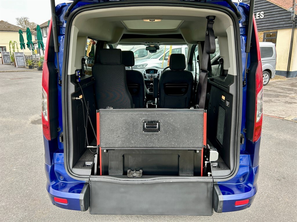 Used Ford Tourneo Custom 2018 for sale - 77691170: Photo 5