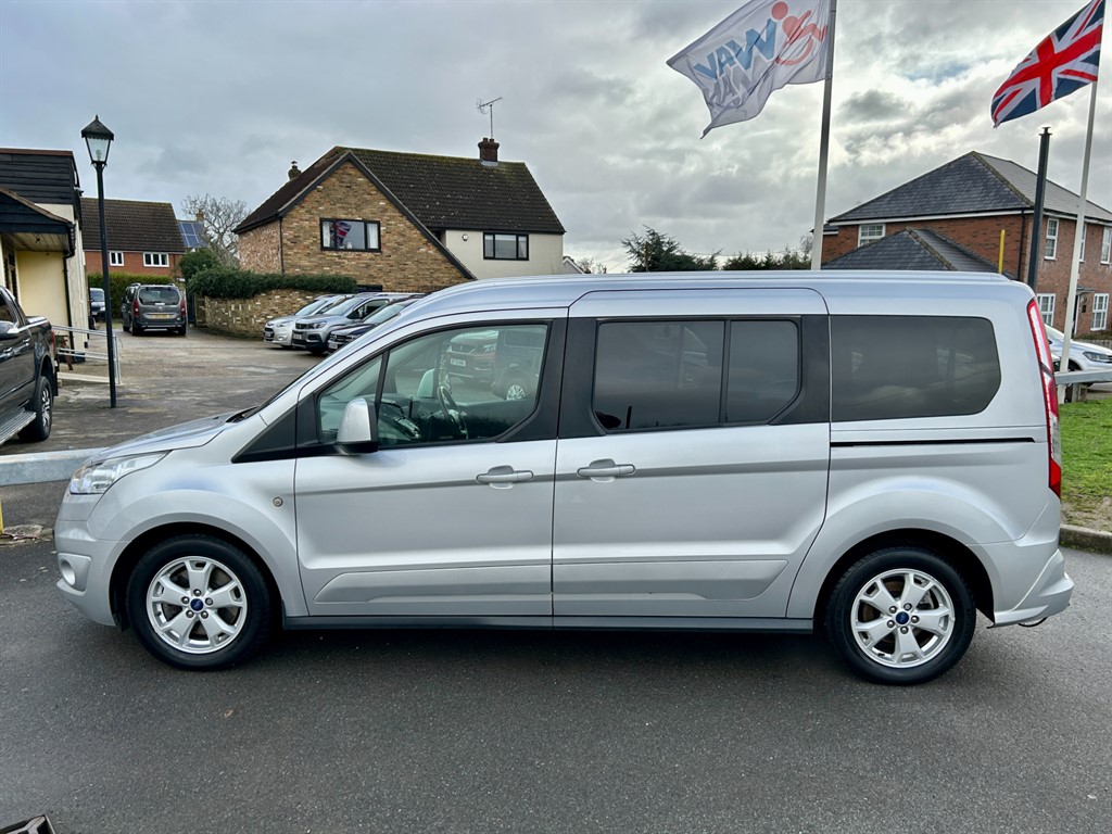 Used Ford Grand Tourneo Connect 2018 for sale - 77691210: Photo 15