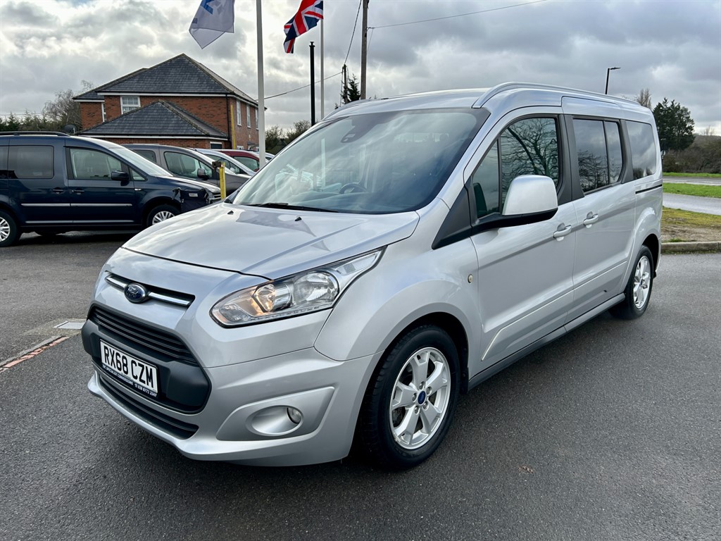 Used Ford Grand Tourneo Connect 2018 for sale - 77691210: Photo 16