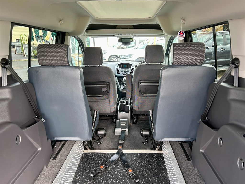 Used Ford Grand Tourneo Connect 2018 for sale - 77691210: Photo 19