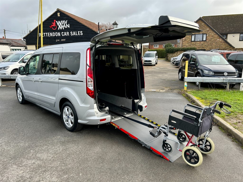 Used Ford Grand Tourneo Connect 2018 for sale - 77691210: Photo 21