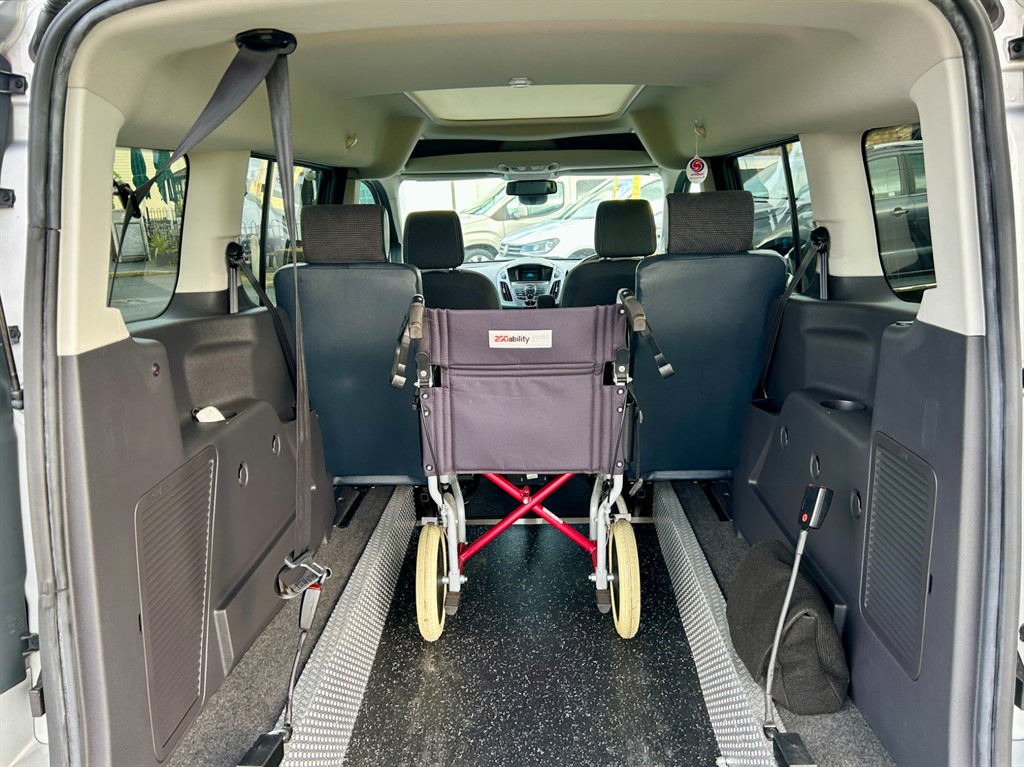 Used Ford Grand Tourneo Connect 2018 for sale - 77691210: Photo 6