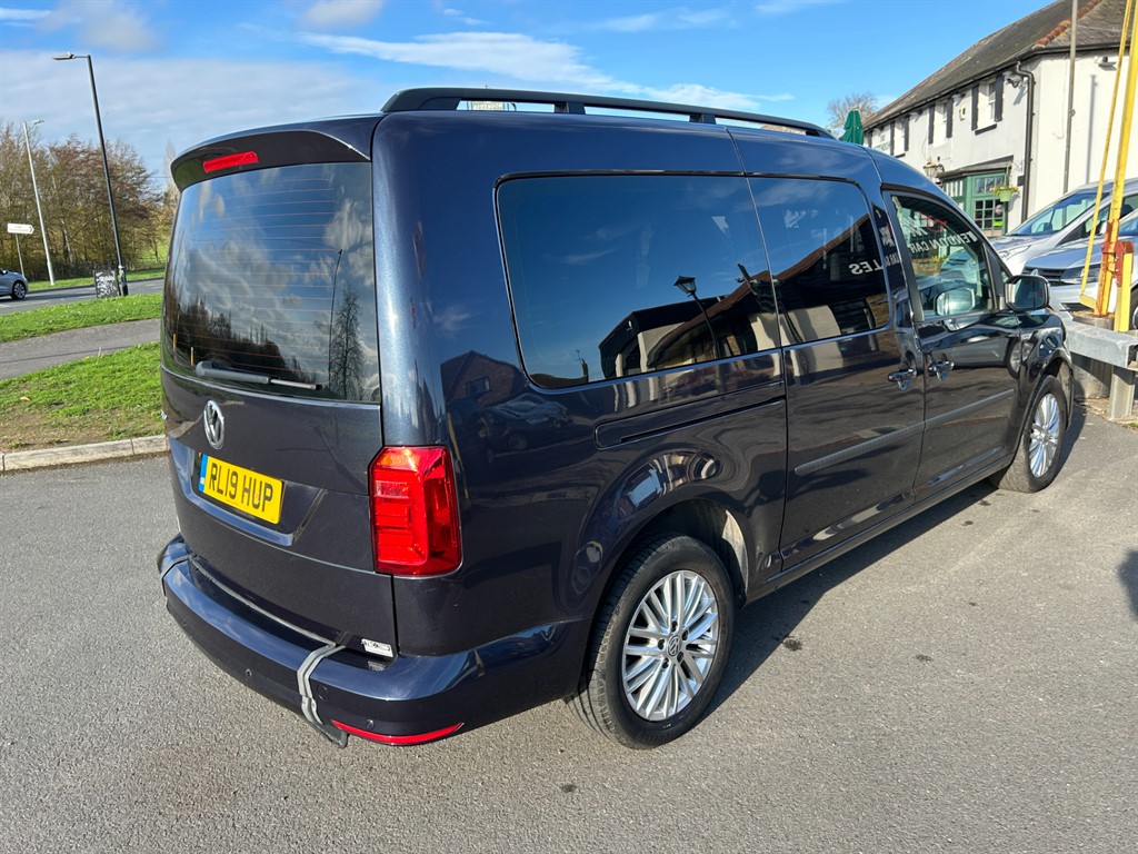 Used Volkswagen Caddy Maxi Life 2019 for sale - 77691219: Photo 17