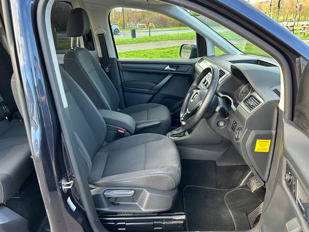 Used Volkswagen Caddy Maxi Life 2019 for sale - 77691219: Photo 25