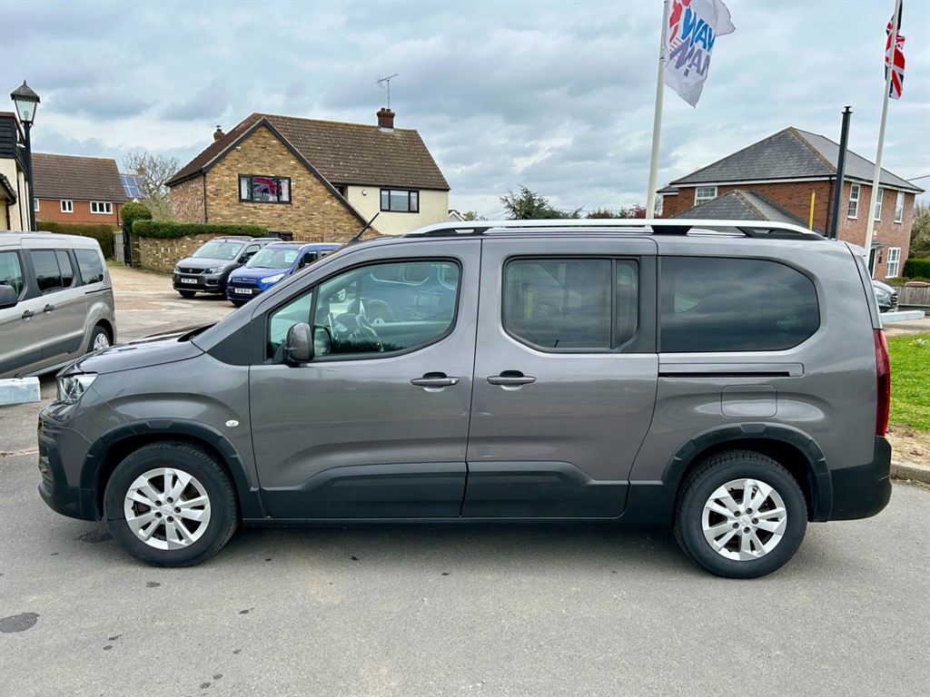 Used Peugeot Rifter 2021 for sale - 78089102: Photo 17