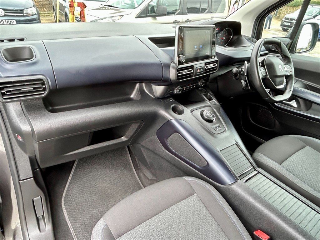 Used Peugeot Rifter 2021 for sale - 78089102: Photo 26